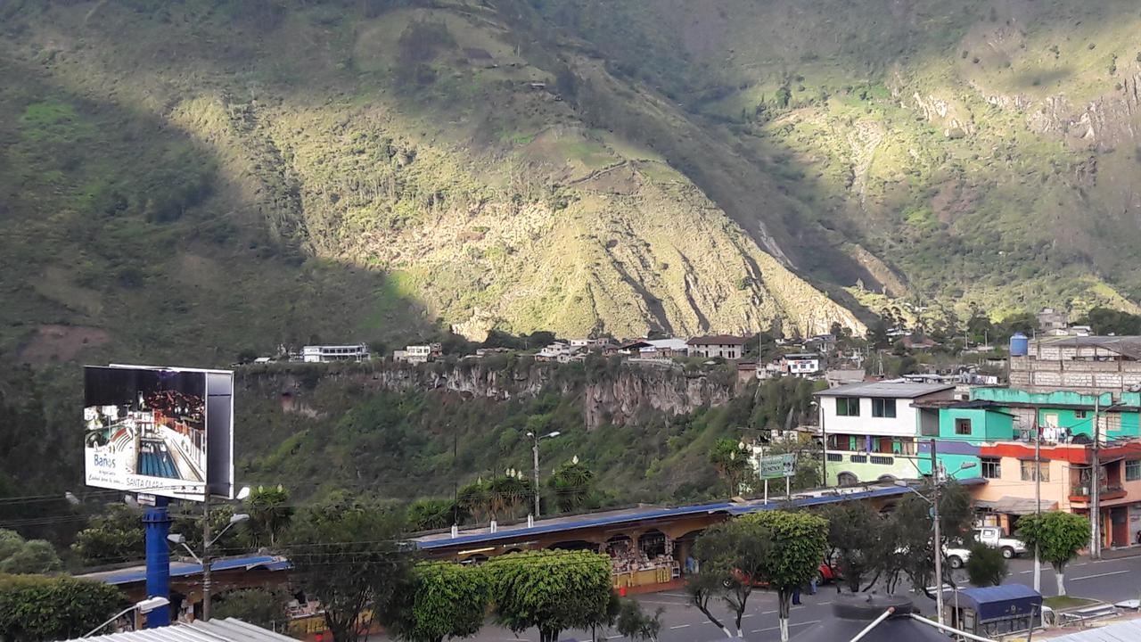 Hostal Anais بانيوس المظهر الخارجي الصورة