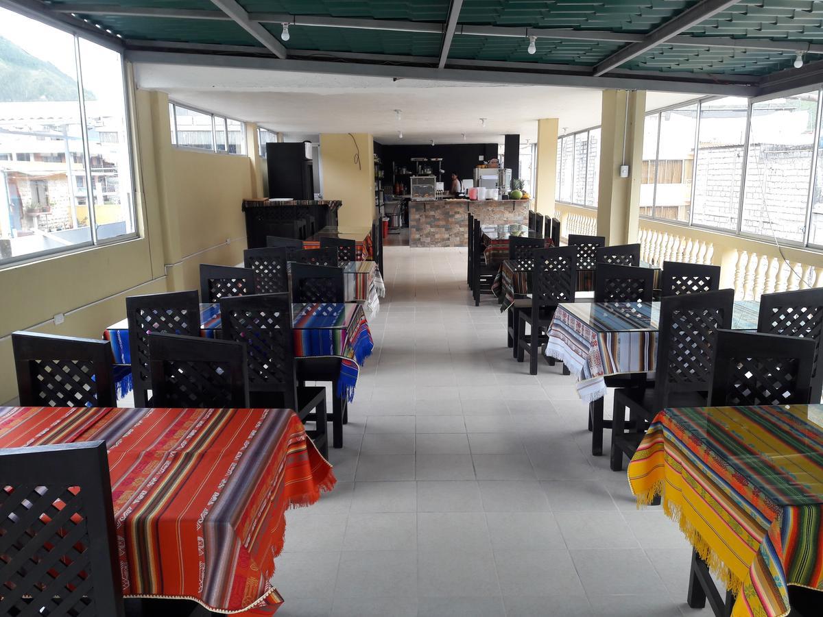 Hostal Anais بانيوس المظهر الخارجي الصورة